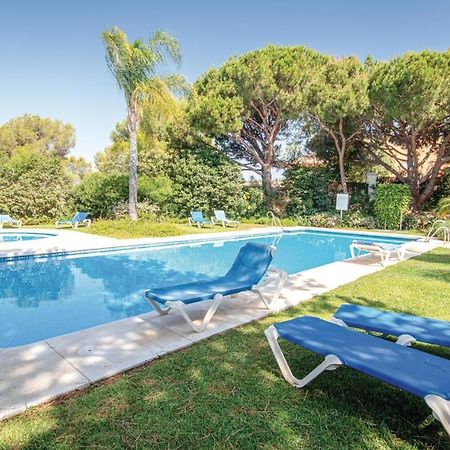 Beautiful Apartment In Marbella-Cabopino With 2 Bedrooms, Wifi And Outdoor Swimming Pool 외부 사진